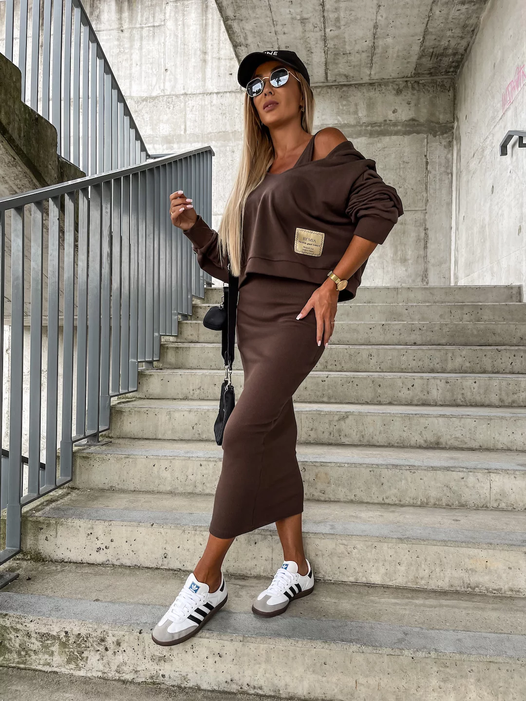 Stilla | Elegant kjole- og sweat-sæt