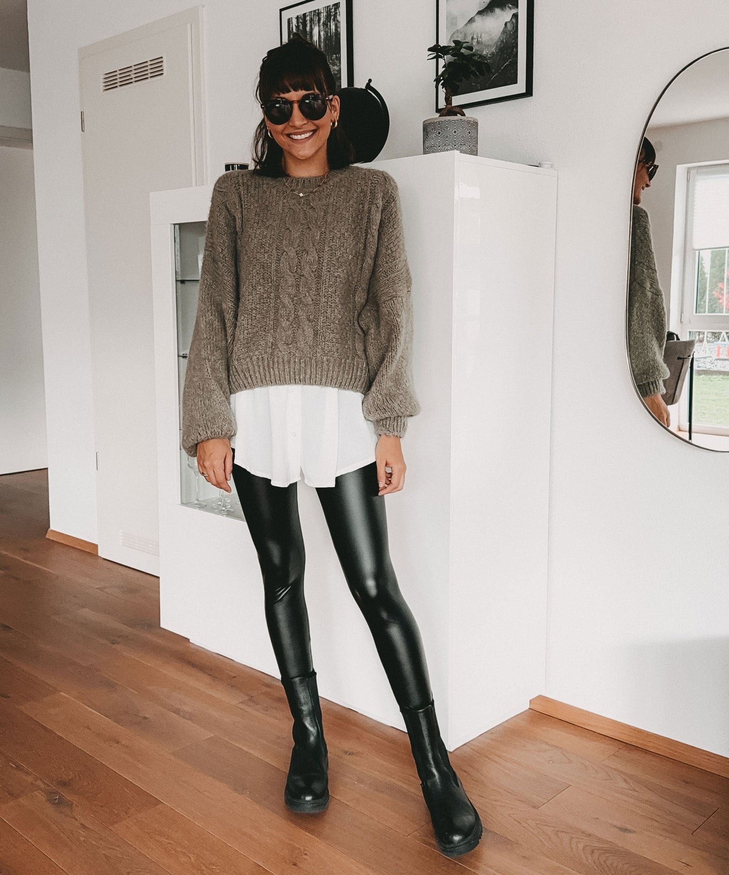 Stilla | Elegant Bluserock Hvid