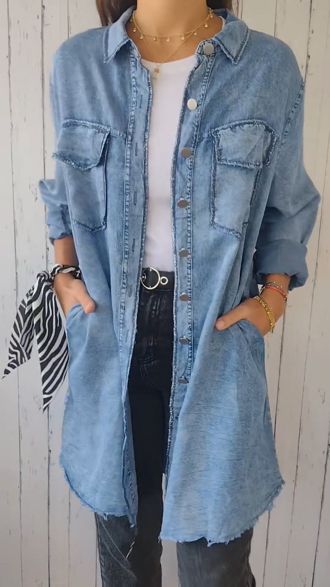 Stilla | Behagelig Jeansskjorte Med Lang Jakke