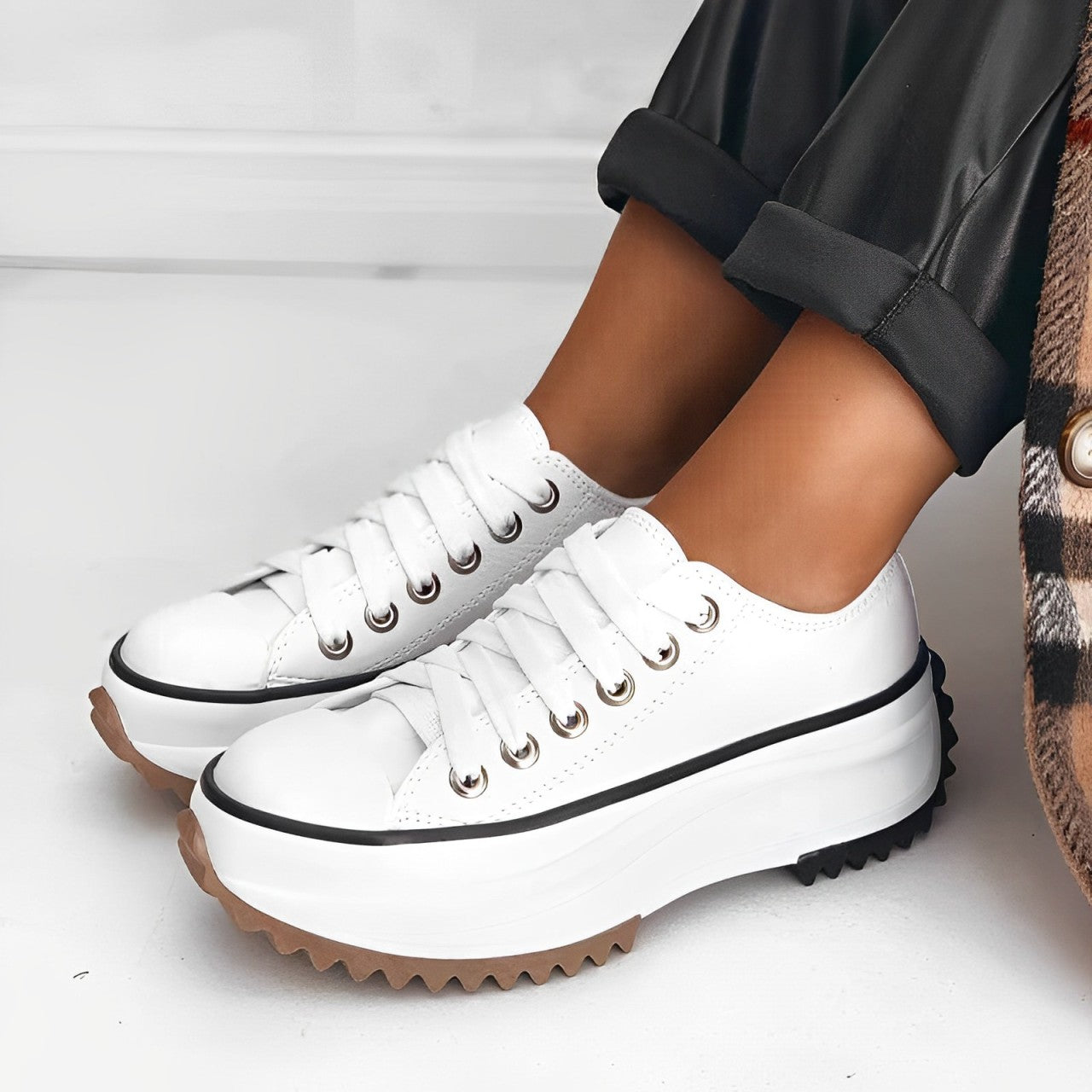 Stilla | Plateausneaker