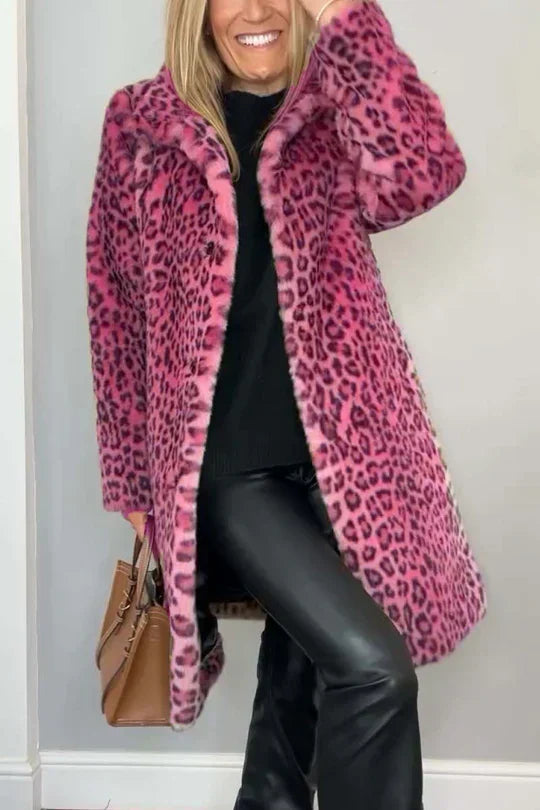 Stilla | Klassisk Vinterfrakke til Kvinder med Leopardprint