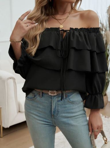 Stilla | Off-The-Shoulder Flæse Top