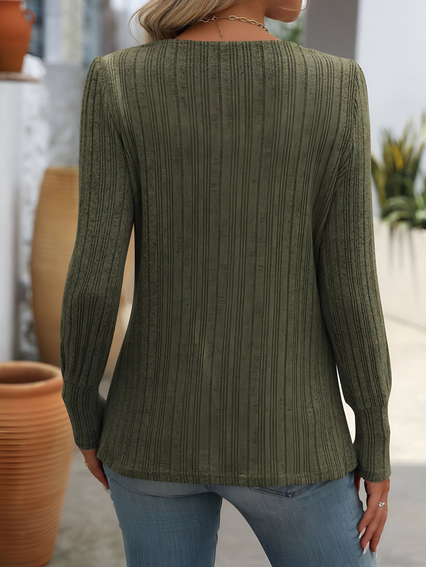 Stilla | Ribbet top til alsidige outfits