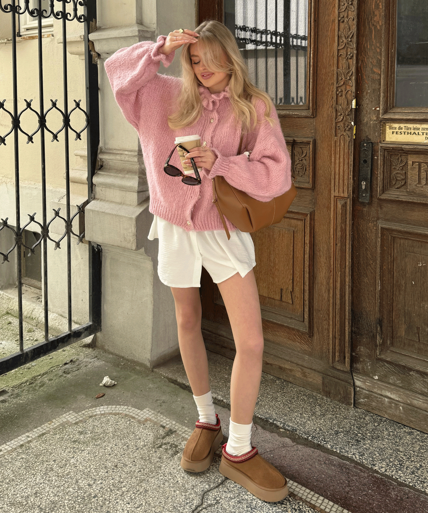 Stilla | Elegant Bluserock Hvid