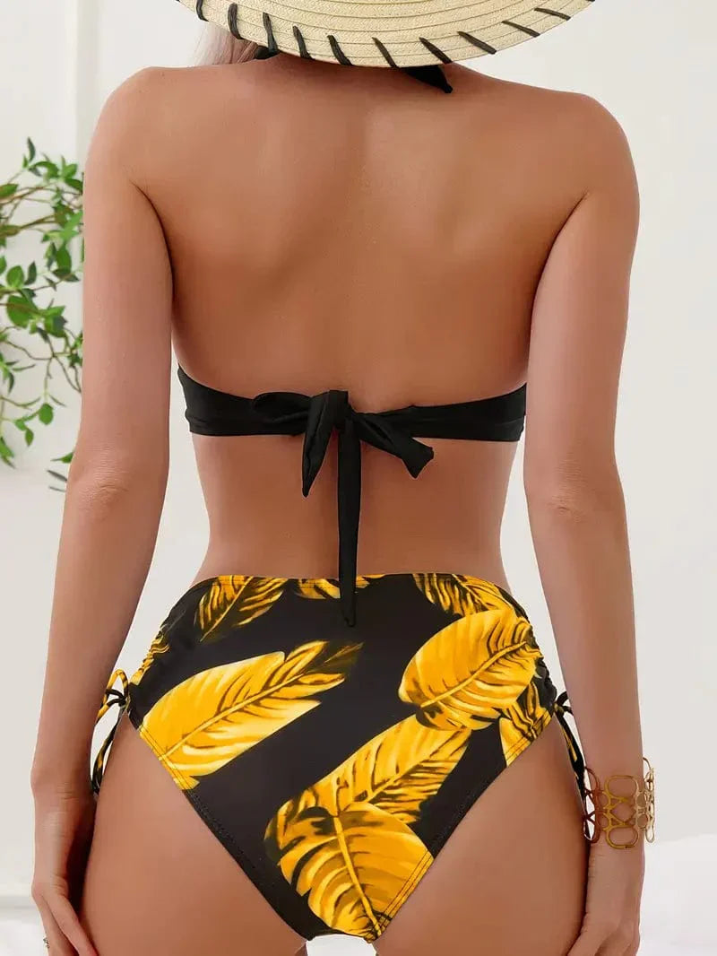 Stilla | Chic og Sexet Halterneck Bikini