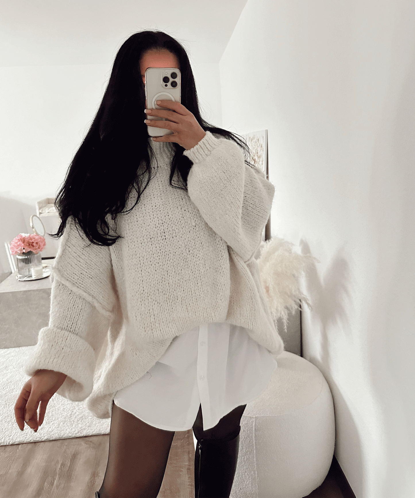 Stilla | Elegant Bluserock Hvid