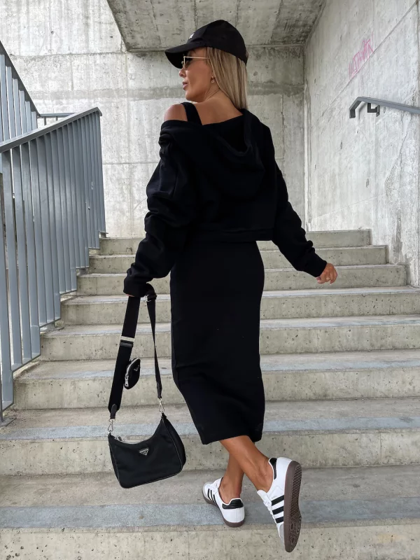 Stilla | Elegant kjole- og sweat-sæt