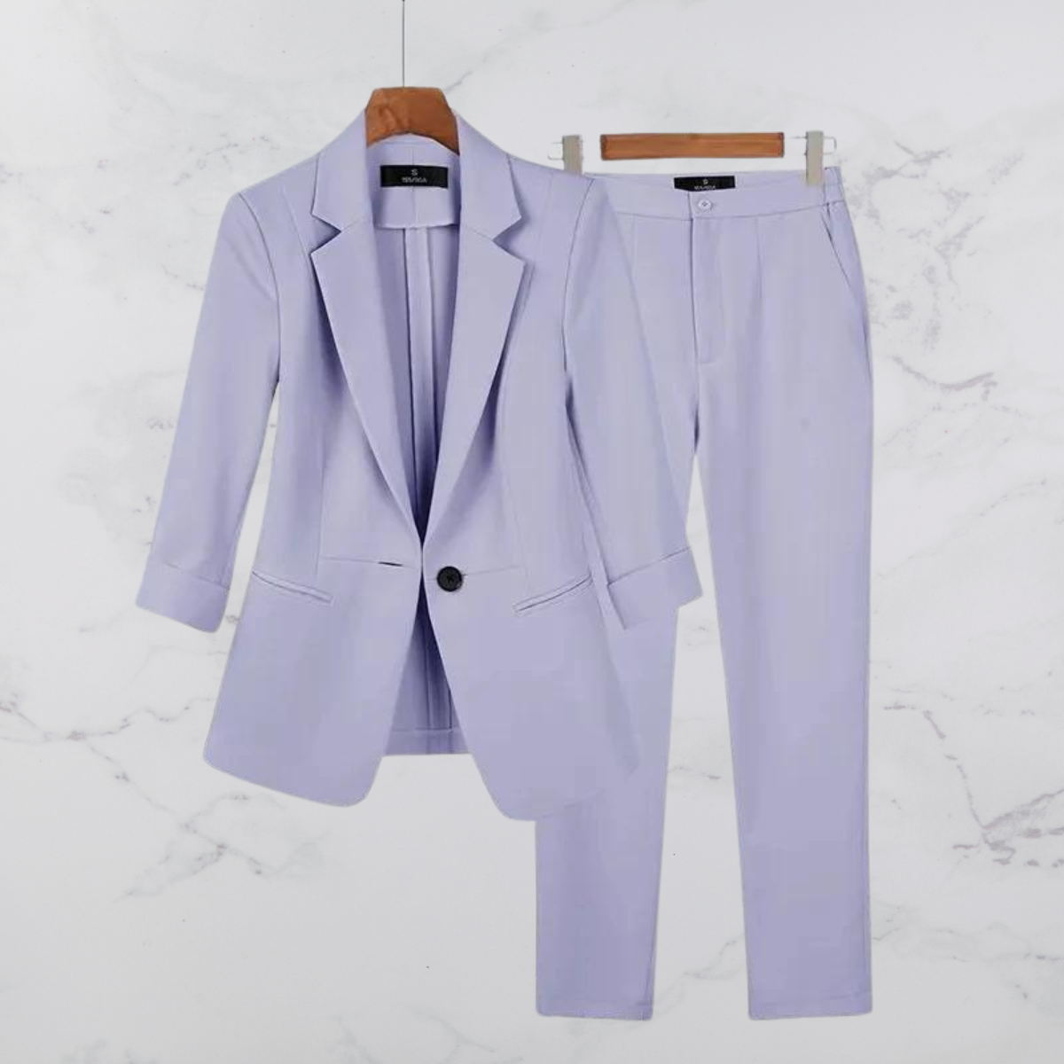 Stilla | Stilfuld to Delt Kostume