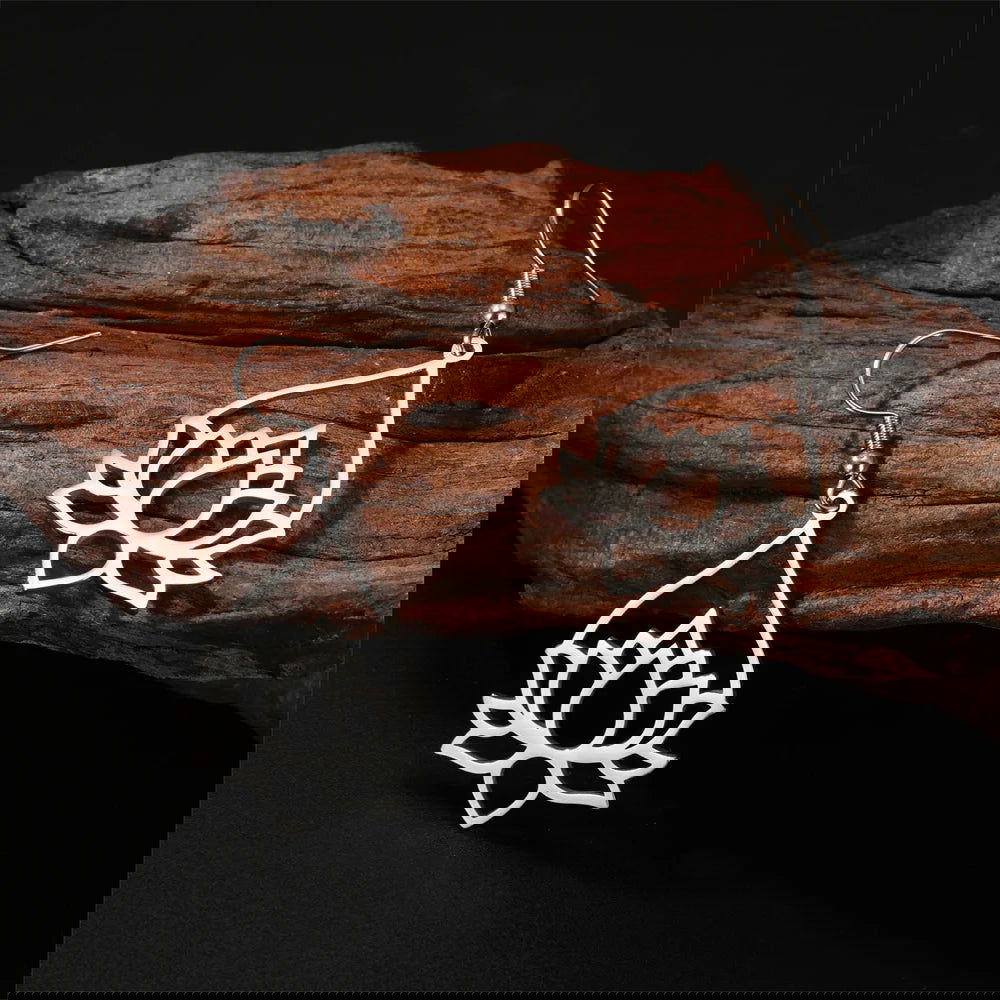 Stilla | Ørering Blomst Af Lotus