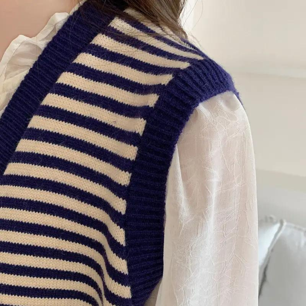 Stilla | Stilfuld Strikket Vest til Damer