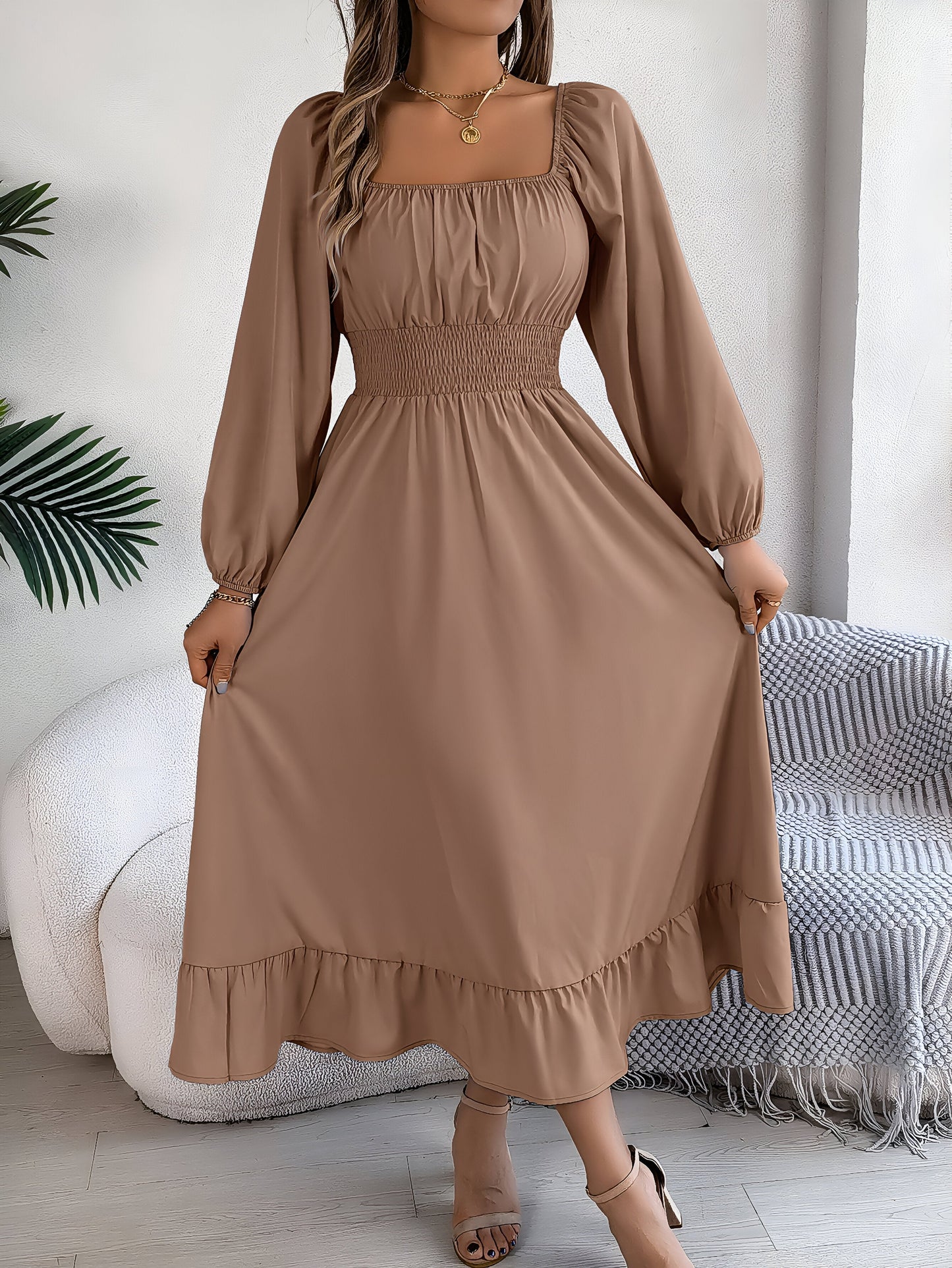 Stilla | Elegante Højtaljede Brudepigekjole Med Ruffles