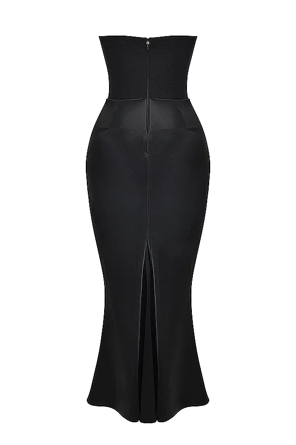 Stilla | Elegant kjole med satin drapering