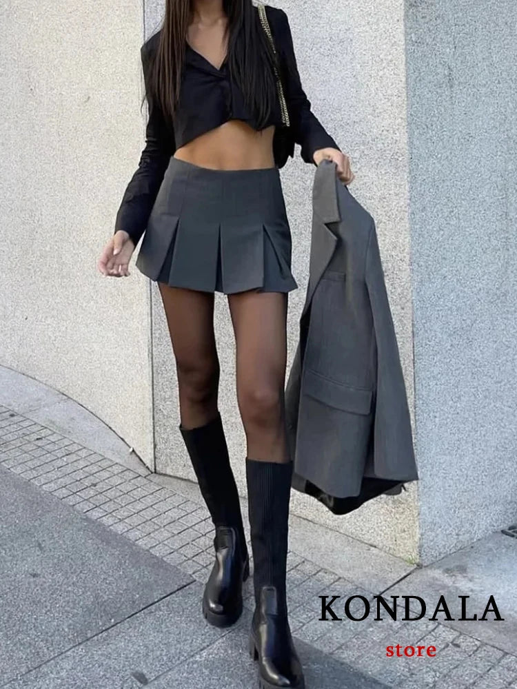 Stilla | Kvindernes Ruffles Plisseret Mode Designer Mini Nederdele (korte)
