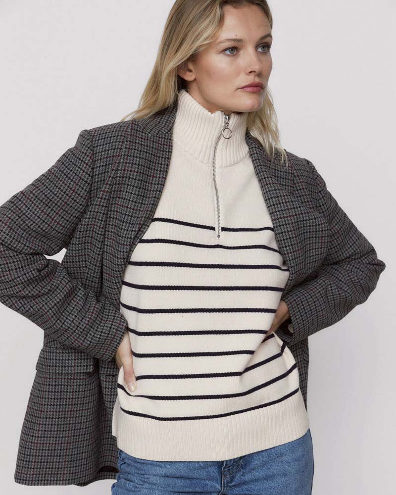 Stilla | Bluse Ivy i Stribet Netlook Med Lynlås Uddybning