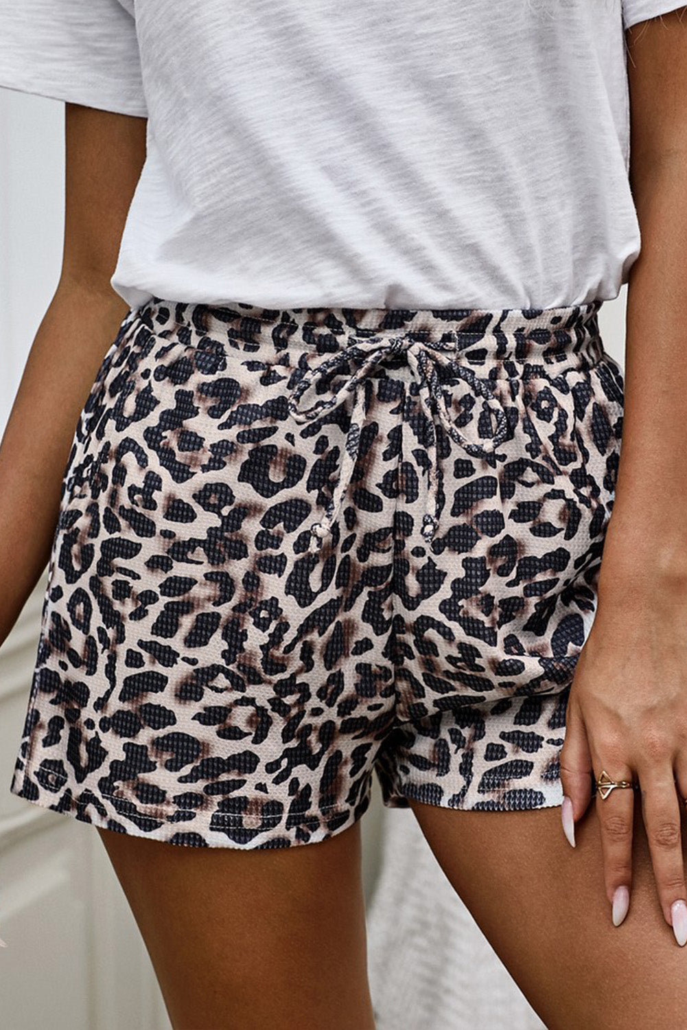 Stilla | Snortræk Talje Shorts
