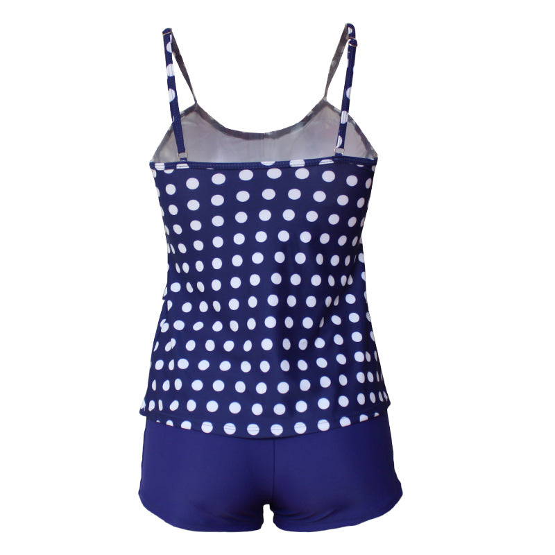 Dame badedragt med voluminøst flæsedesign og shorts Stilla