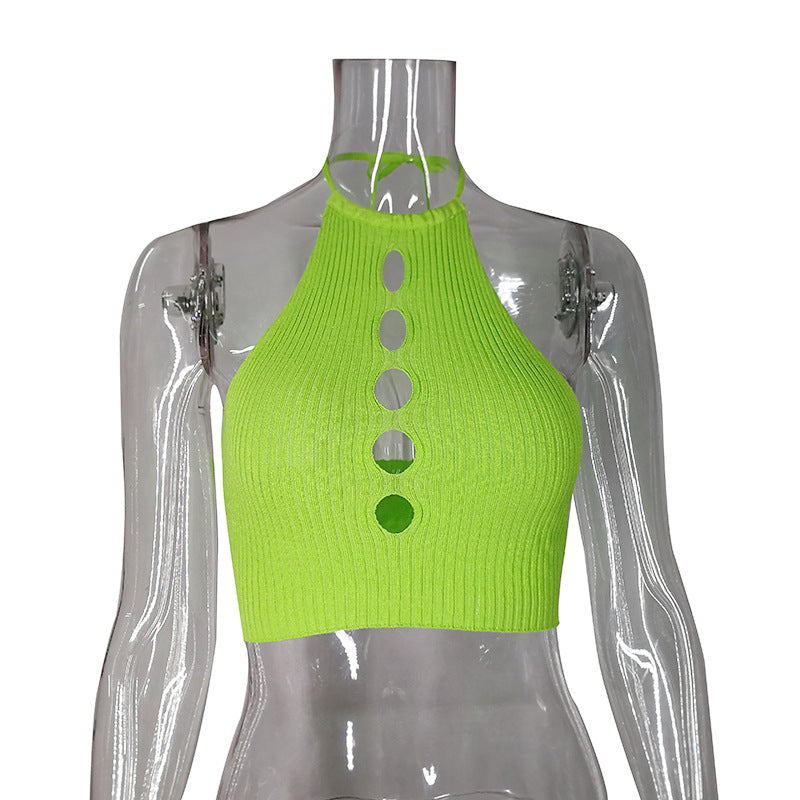 Dame Cropped Striktop med knapdetaljer og høj krave Stilla