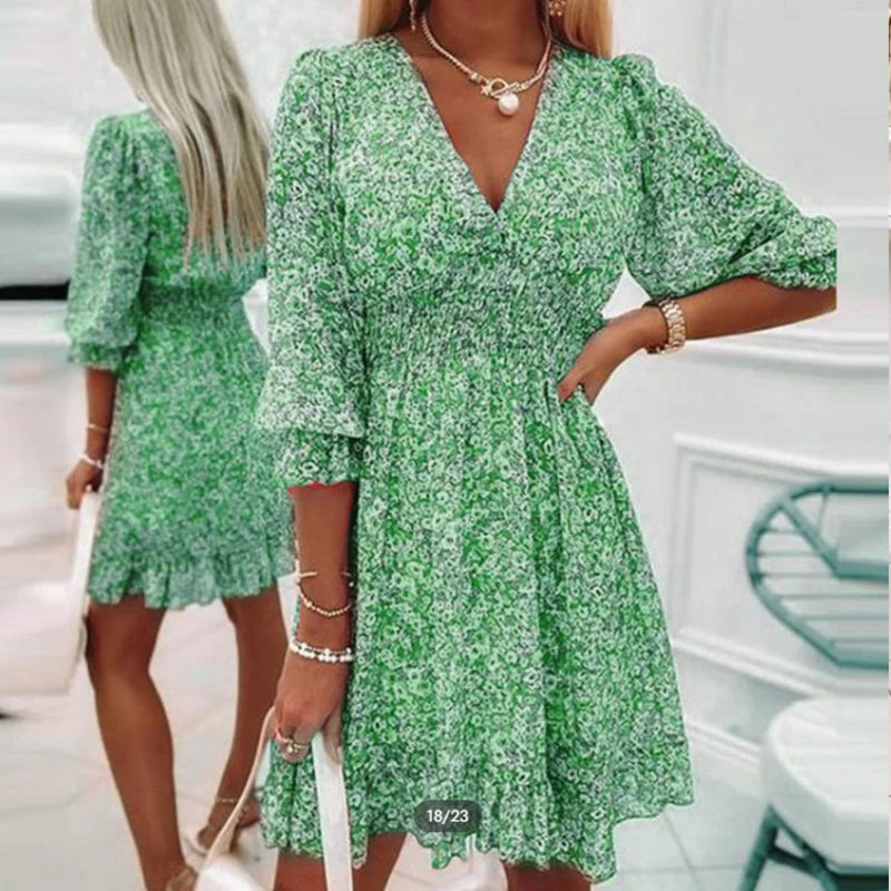 Stilla | Fashion Ibiza Fashion Komfortabel Kjole Med Blomsterprint Til Kvinder