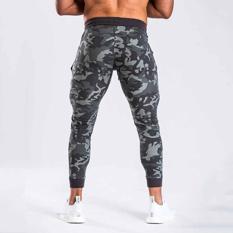 Herrer Sporty Cargo Bukser med moderne Camouflage-Mønster og elastisk Talje Stilla