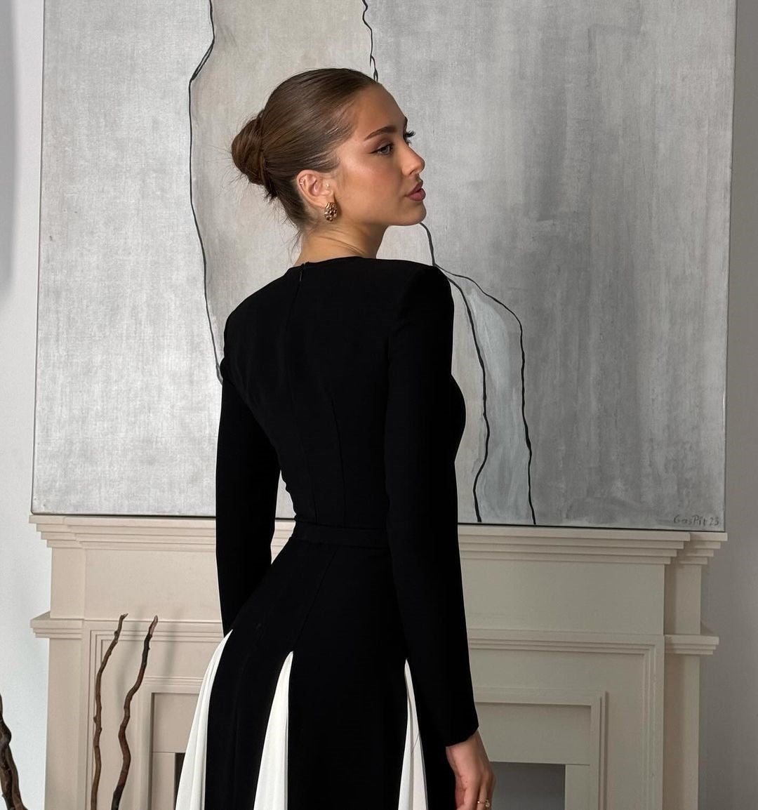 Stilla | Monokrom Elegancitet Max Dress