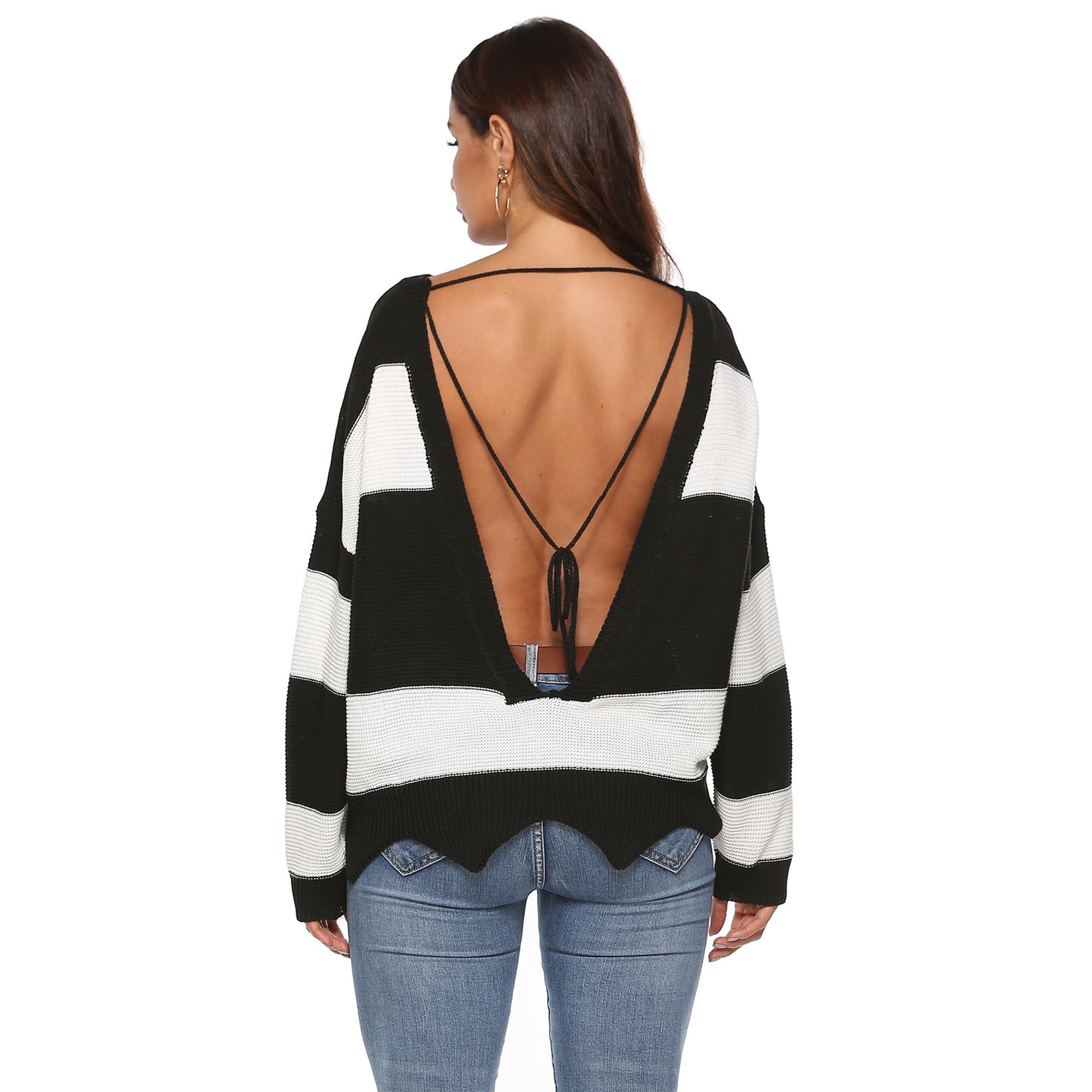 Dame afslappet oversized sweater med dyb V-hals og åben ryg Stilla