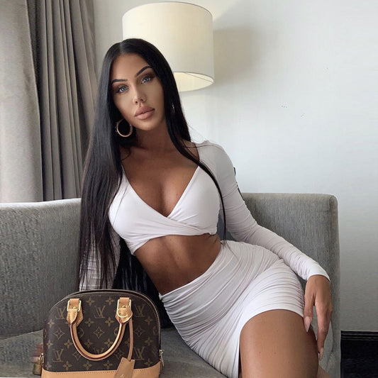 Dame Crop-Top og Mini Skirt Sæt med dyb V-udskæring og rynkning Stilla