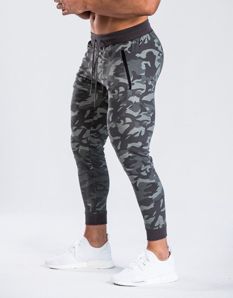 Herrer Sporty Cargo Bukser med moderne Camouflage-Mønster og elastisk Talje Stilla