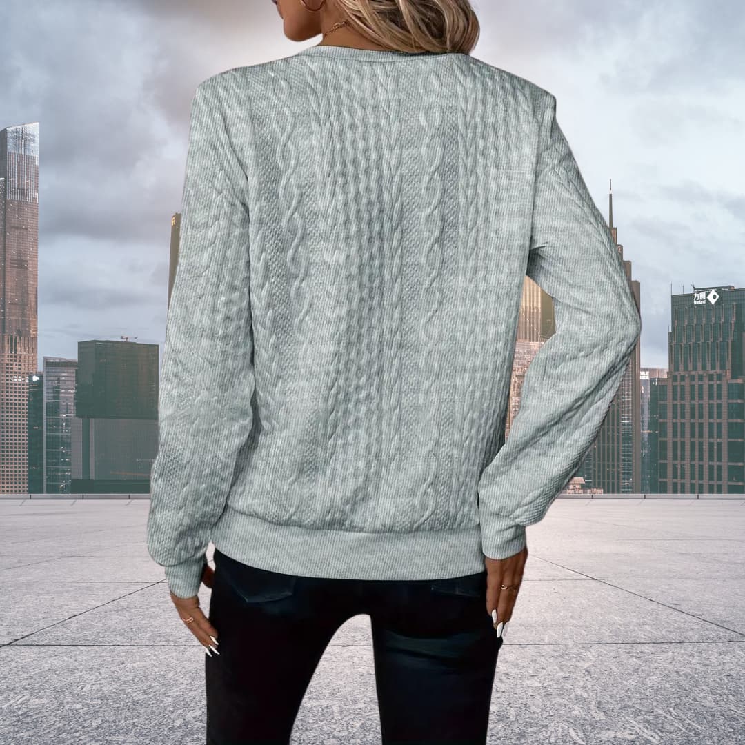 Stilla | Trendy Pullover Af Drejet Strik