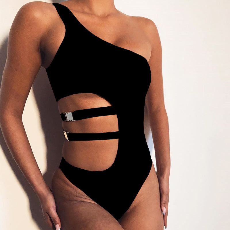 Dame Cut-Out Én-delt Badedragt med asymmetrisk design og stilige stropper Stilla