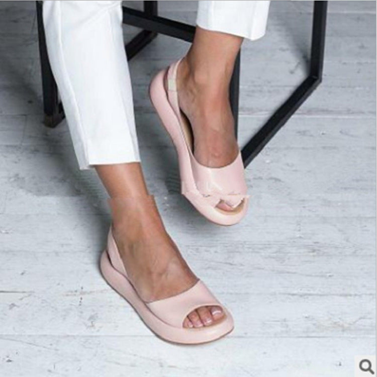 Dame åbne sandaler med ergonomisk formet fodseng og komfortable løbeegenskaber Stilla