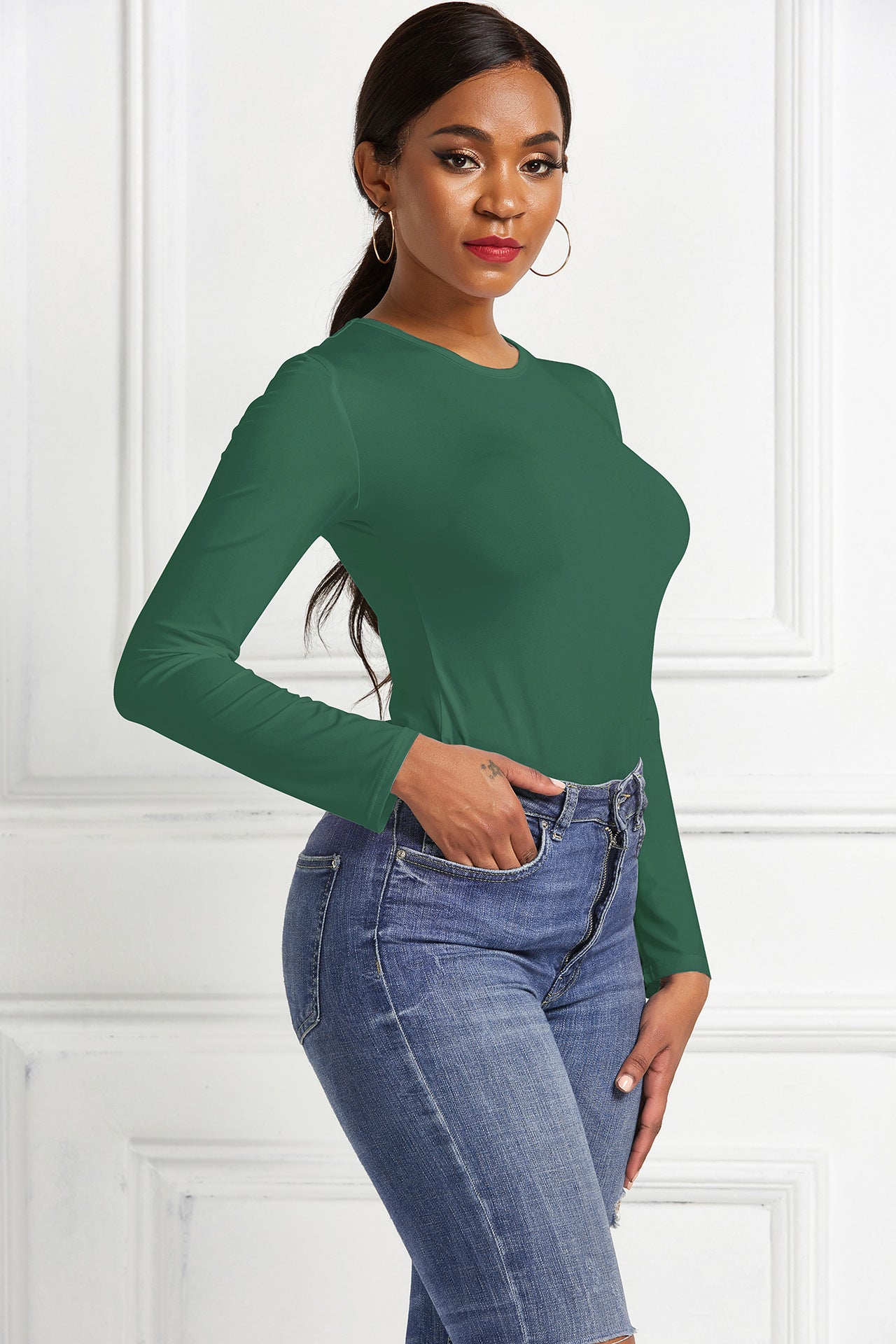 Damer Langærmet Bodysuit med figursyende snit og elegant Rundhalset Stilla