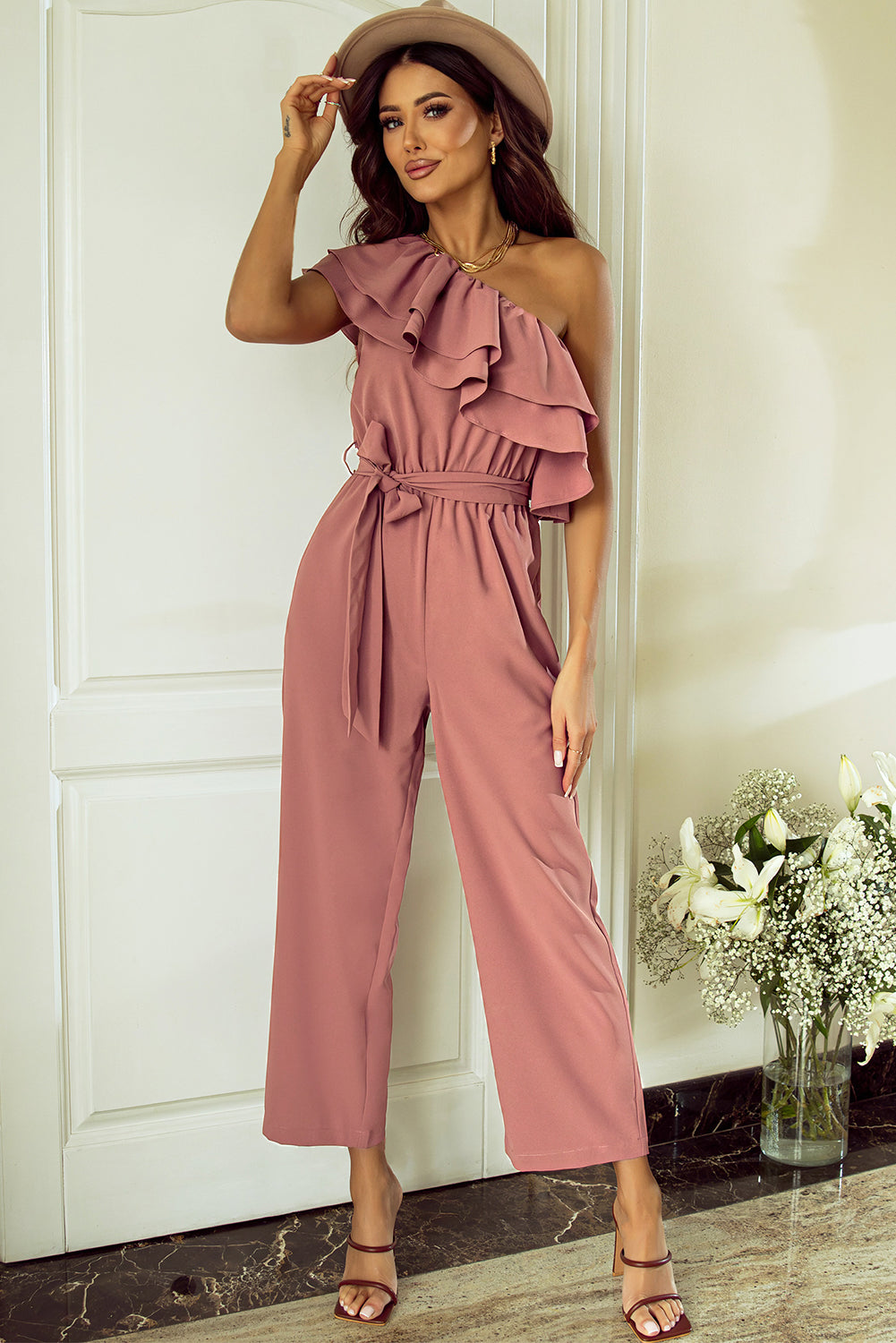 Stilla | Slynget One-shoulder Jumpsuit