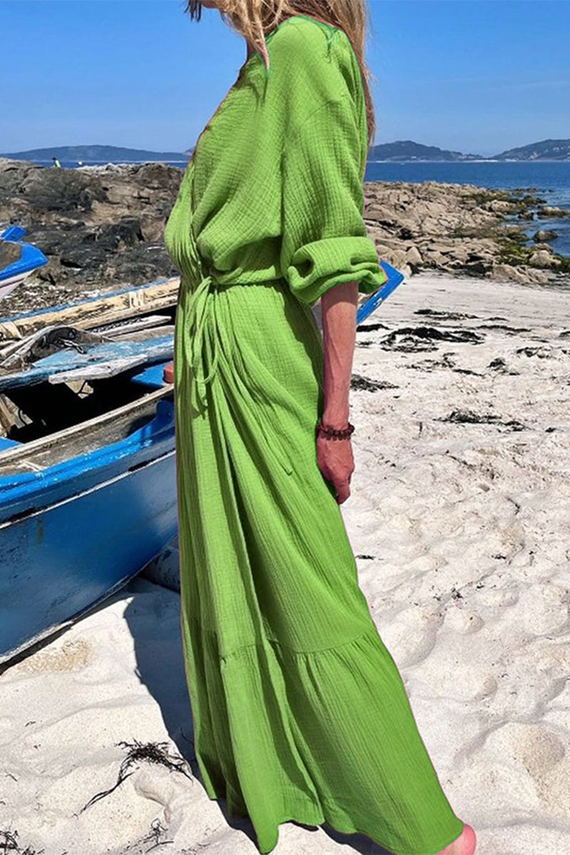 Stilla | Modevenlige Ensfarvede Patchworkkjoler Med V-udskæring og a-linje