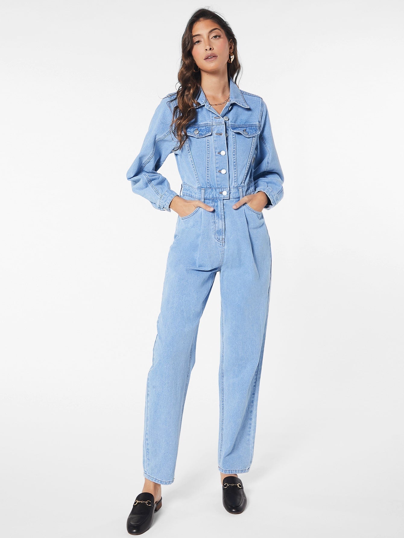 Stilla | Blues Jumpsuit Med Klaplomme Lavet Af Denim Med Knaplukning Foran