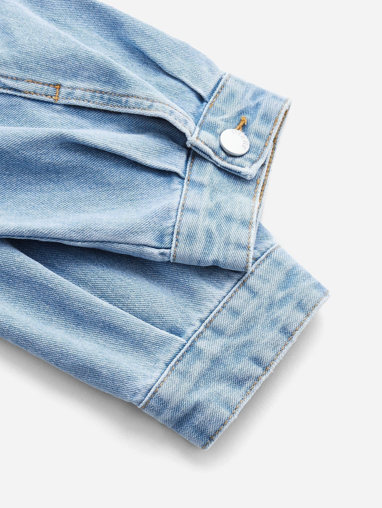 Stilla | Blues Jumpsuit Med Klaplomme Lavet Af Denim Med Knaplukning Foran