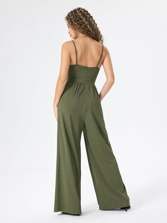 Stilla | Bred V Udsnit Jumpsuit