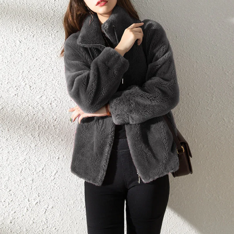 Stilla | Dame Trenchcoat Af Suede, Oversize Stil Med Brede Revers