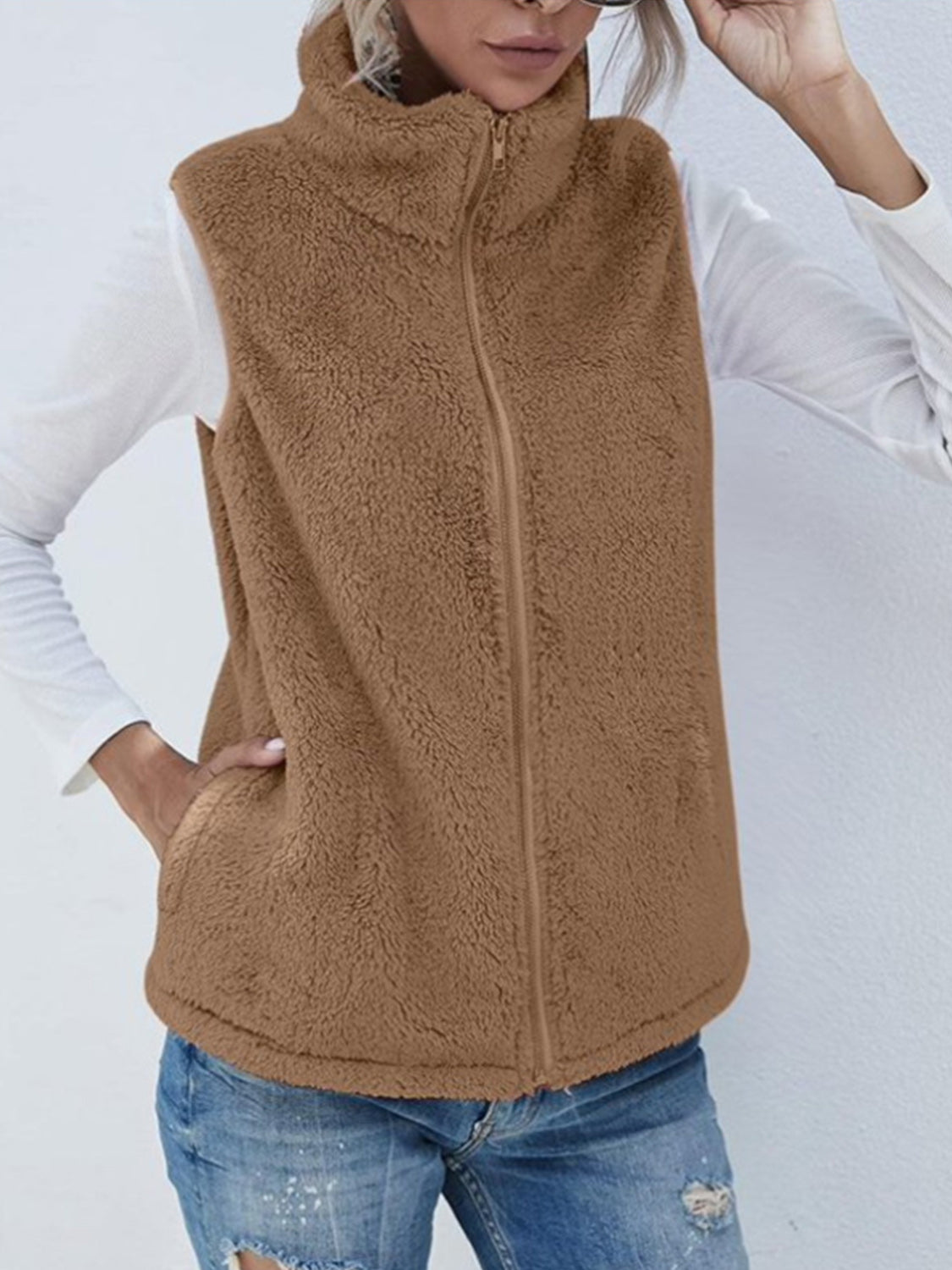 Stilla | Plush Vest Kapotte med Lynlås og Store Lommer