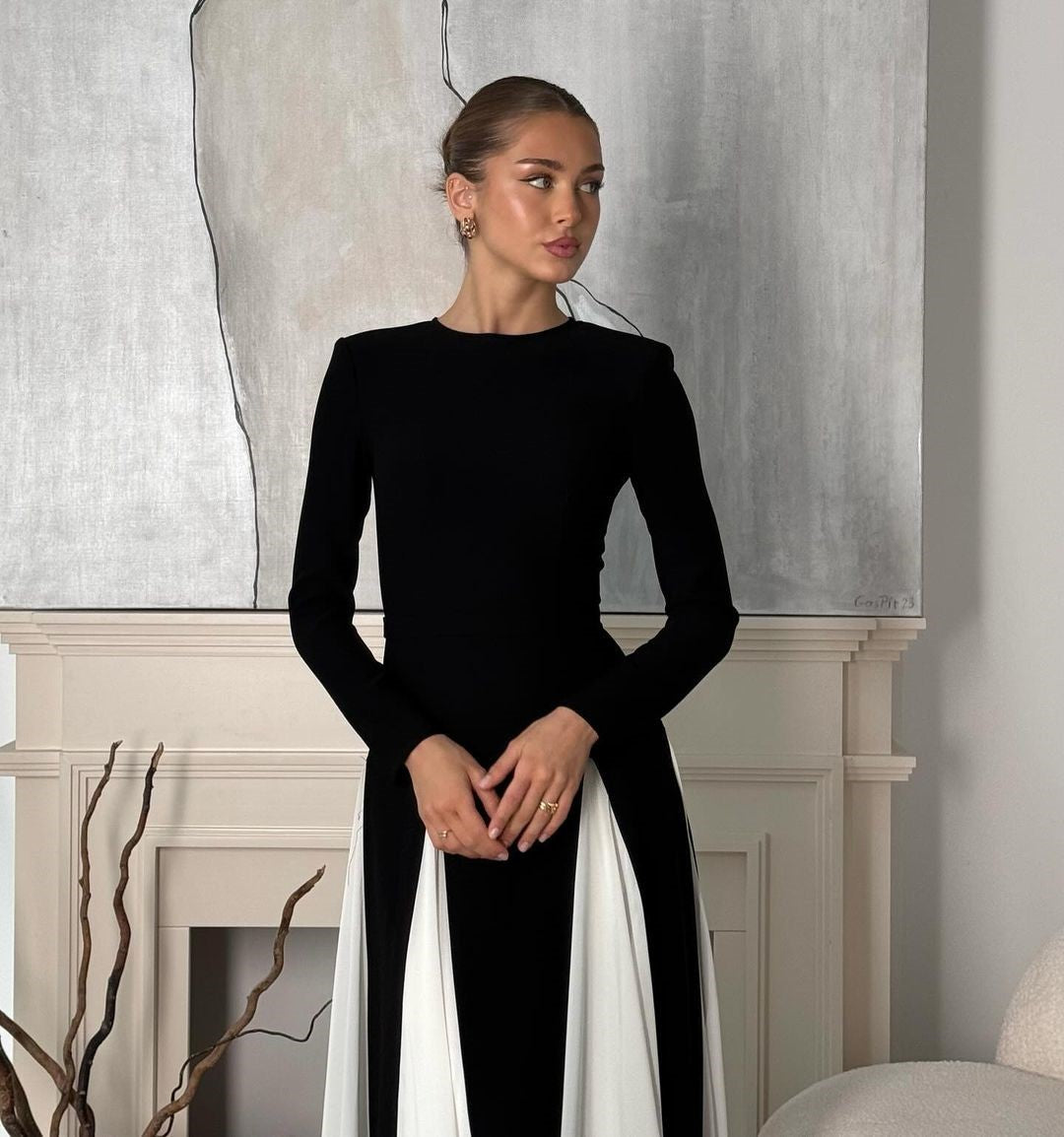 Stilla | Monokrom Elegancitet Max Dress