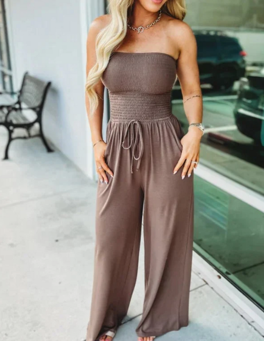 Stilla | Behagelig Jumpsuit Med Bred Ben