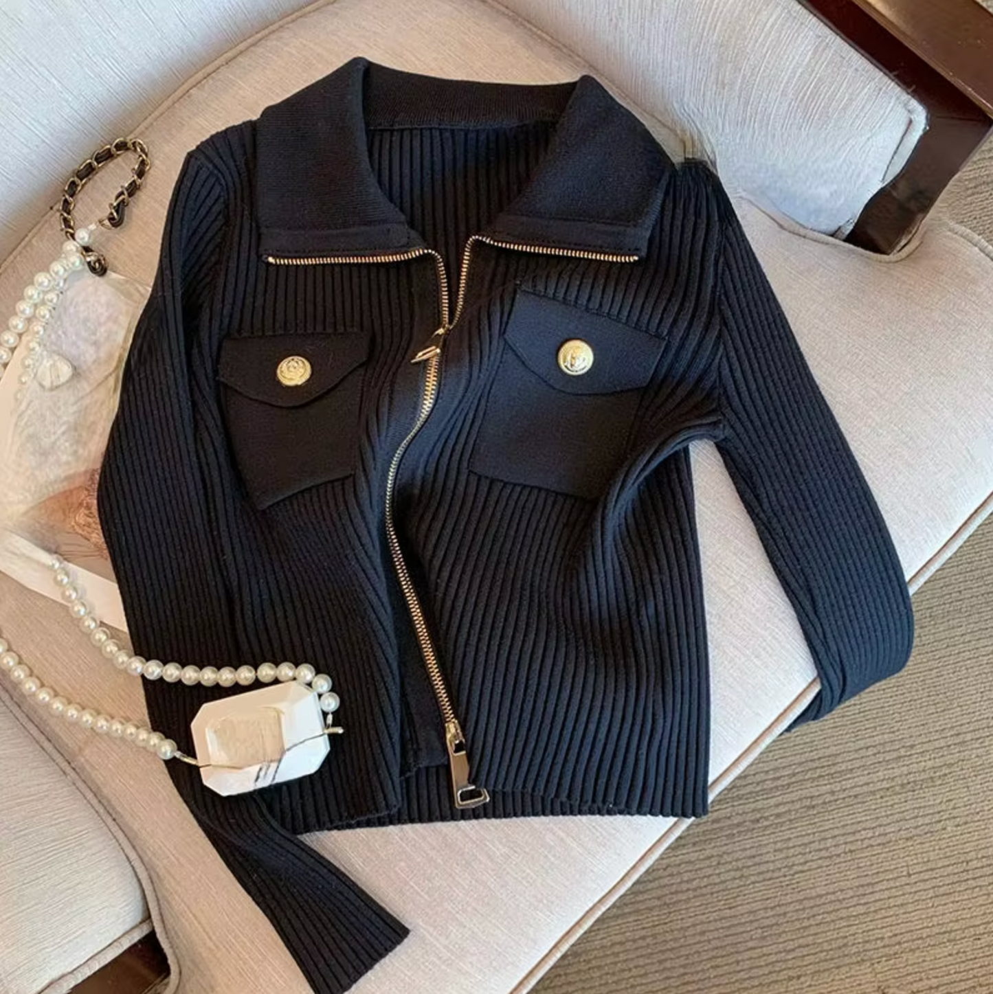 Stilla | Strikket Sweater Med Krave