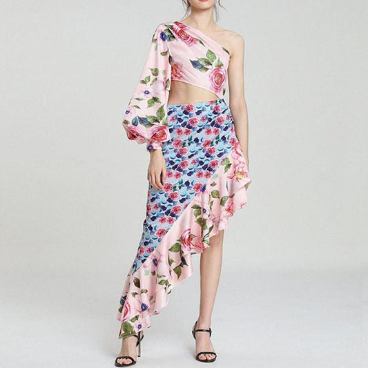 Dame Floral Cut-Out Kjole med asymmetrisk bund og flæsedetaljer Stilla