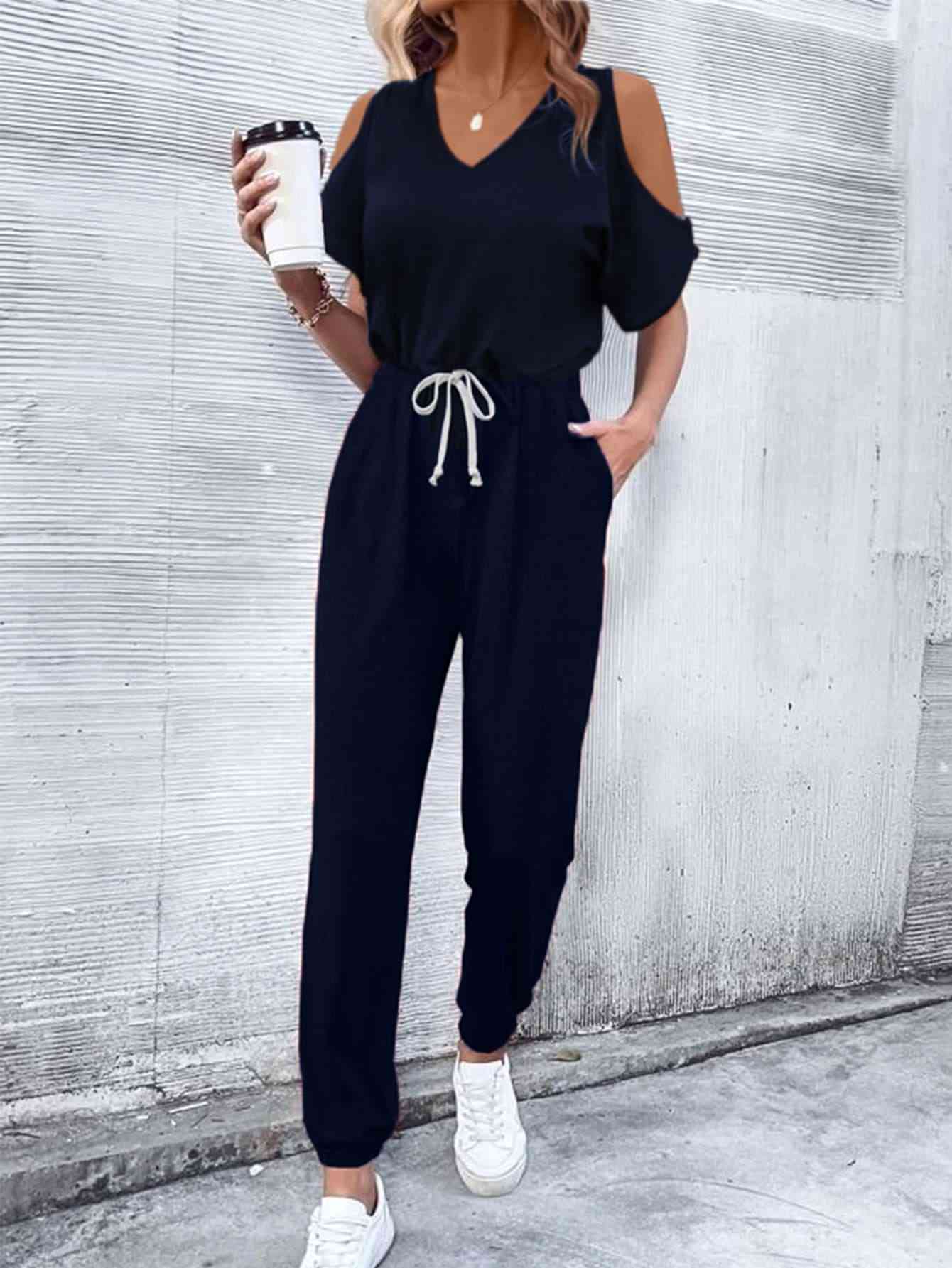 Stilla | Nakke Kold-skulder Jumpsuit Med Lommer