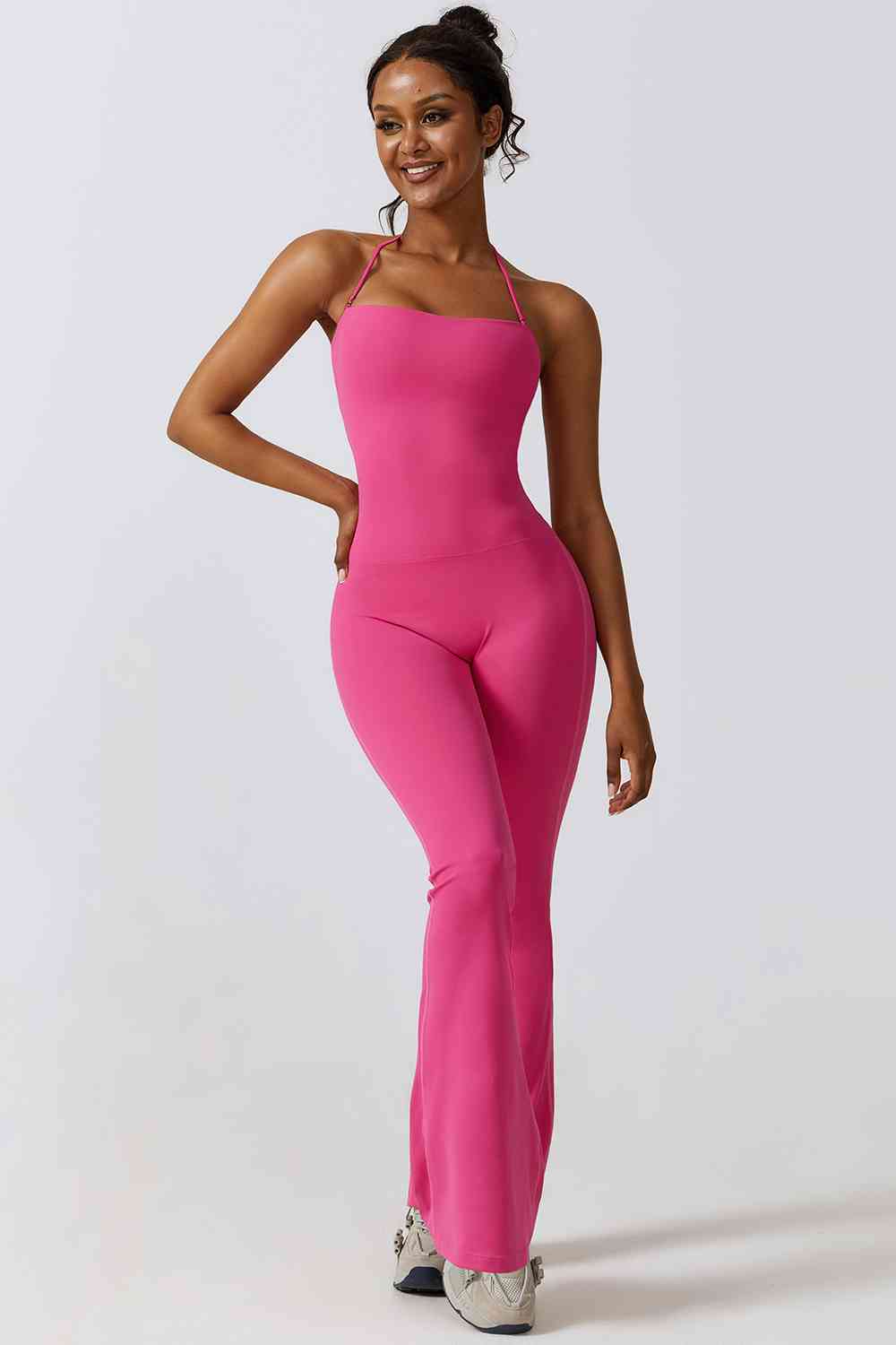 Stilla | Hals Flare Sport Jumpsuit