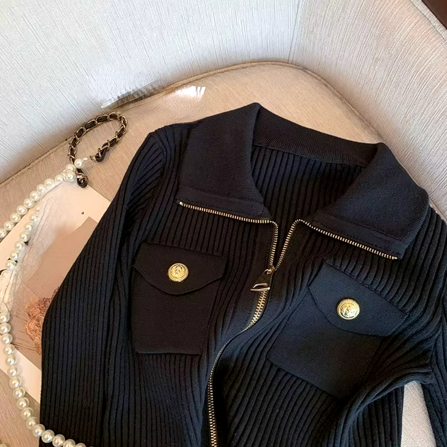 Stilla | Strikket Sweater Med Krave