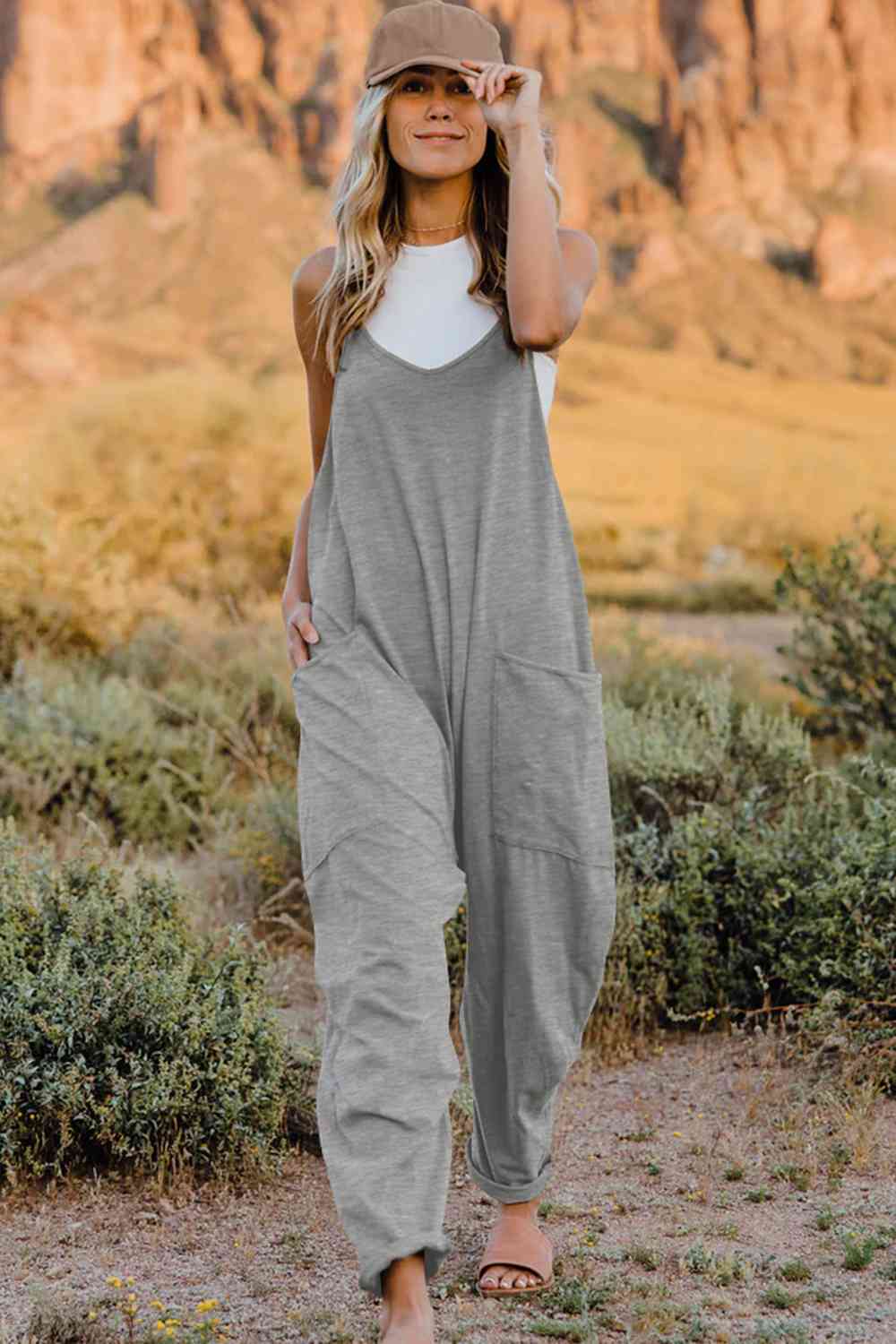 Stilla | Tag V-hals ærmeløs jumpsuit med lomme