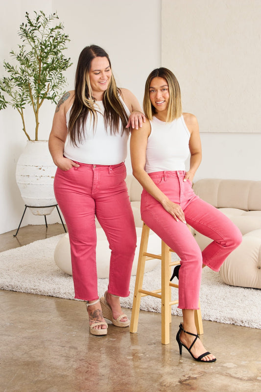 Stilla | Crop Dylan Full Size Mavekontrol Høj Talje Raw Hem Jeans