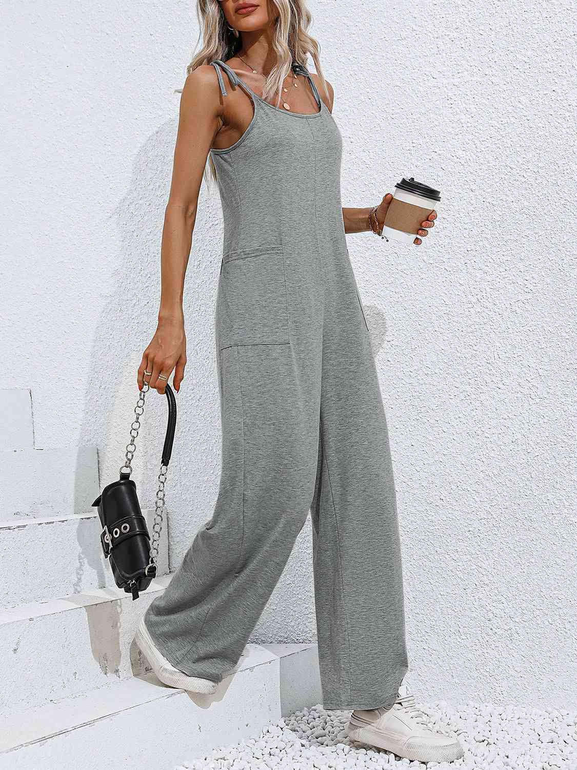 Stilla | Skulder Bred Ben Jumpsuit Med Lommer