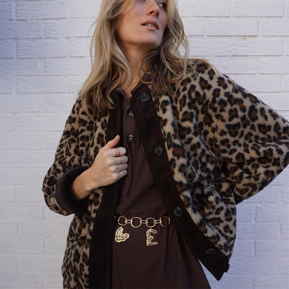 Stilla | Rund hals udkast Leopard trykt jakke