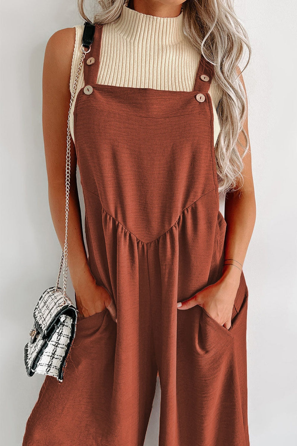 Stilla | Neck Wide Strap Jumpsuit